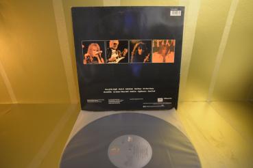 Preview: GREAT WHITE - same