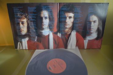 Preview: SLADE - old new borrowed