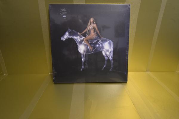 BEYONCE - Renaissance - special box