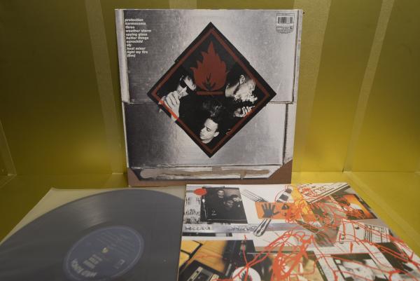 Massive Attack - Protection