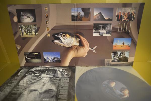 Helloween - Pink Bubbles go ape