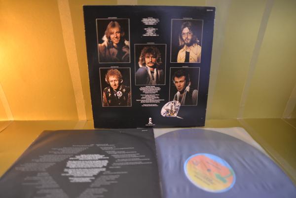 ROUGH DIAMOND - same